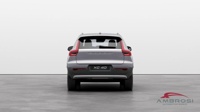 VOLVO XC40 usata 5