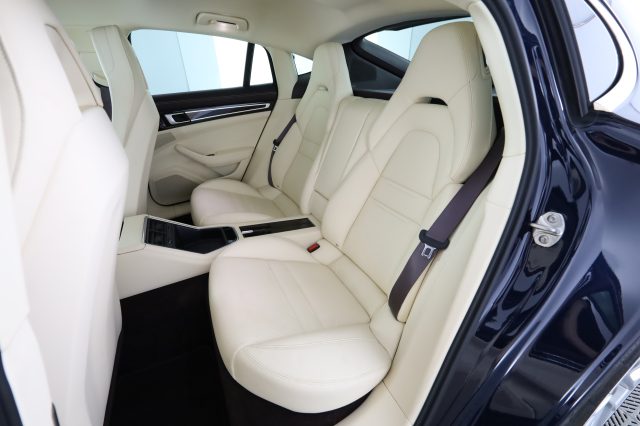 PORSCHE Panamera usata 9