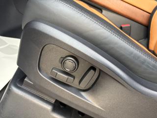 LAND ROVER Defender usata, con Airbag testa