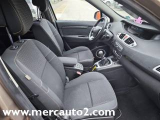 RENAULT Scenic usata, con Specchietti laterali elettrici