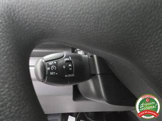 OPEL Vivaro Life usata, con Luci diurne LED
