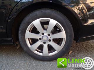 MERCEDES-BENZ C 200 usata, con Fari LED