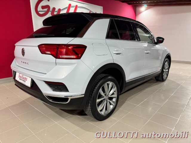 VOLKSWAGEN T-Roc usata, con Autoradio