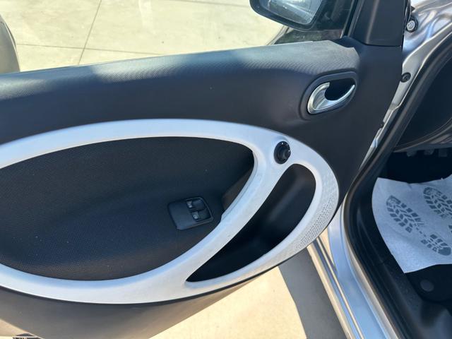 SMART ForFour usata, con Sedile posteriore sdoppiato