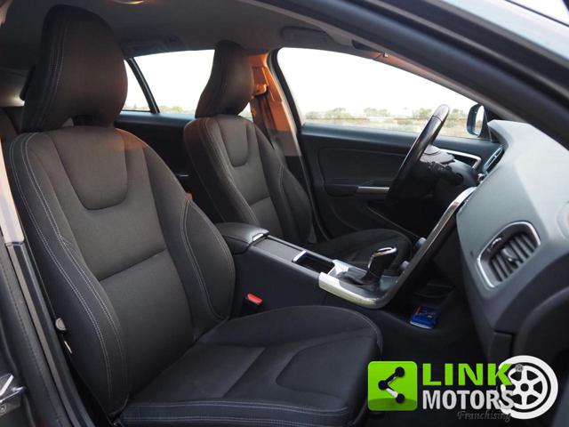 VOLVO V60 usata 25