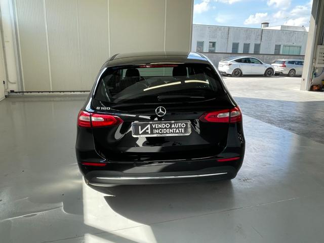 MERCEDES-BENZ B 180 usata, con Boardcomputer