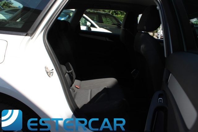 AUDI A4 usata, con Park Distance Control