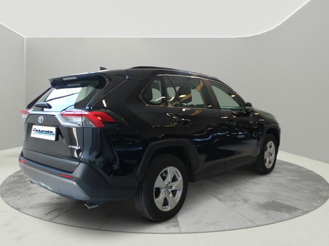 TOYOTA RAV 4 MY23 usata, con Alzacristalli elettrici