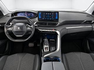 PEUGEOT 5008 usata, con Autoradio