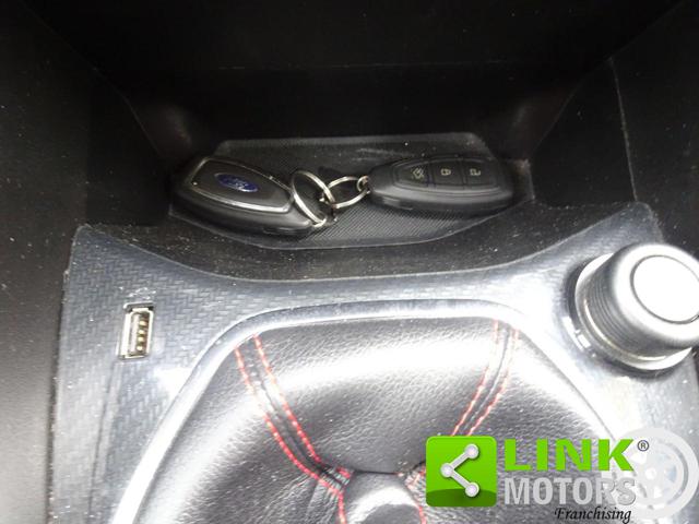 FORD Fiesta usata, con Sistema di navigazione