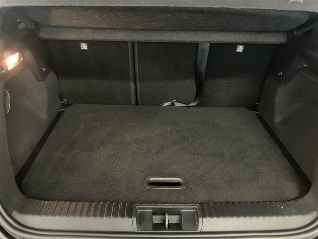 RENAULT Captur usata, con Hill holder
