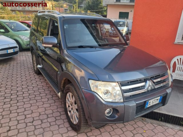 MITSUBISHI Pajero usata, con Airbag Passeggero