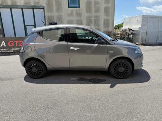 LANCIA Ypsilon usata, con Airbag