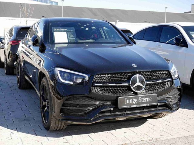 MERCEDES-BENZ GLC 300 usata, con Airbag