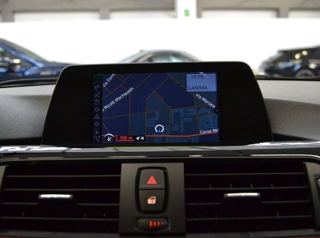 BMW 320 usata, con Boardcomputer