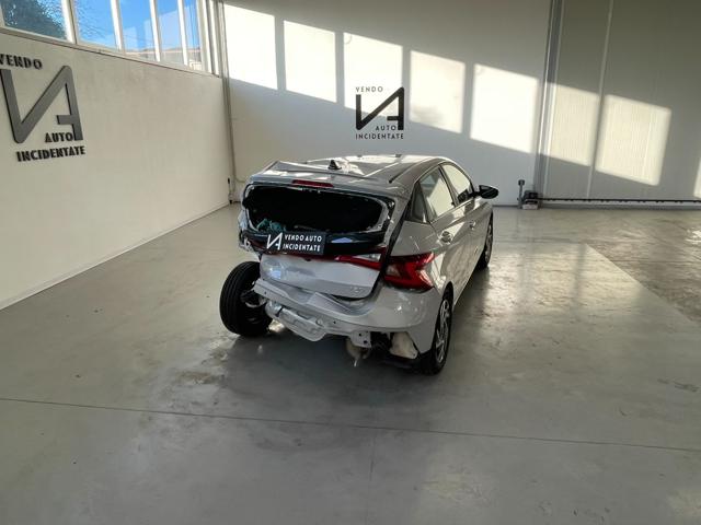 HYUNDAI i20 usata, con Autoradio