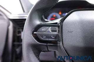 PEUGEOT 208 usata, con USB