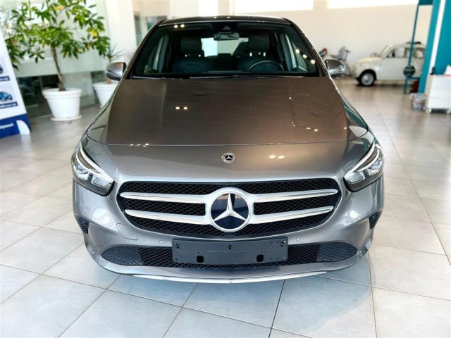 MERCEDES-BENZ B 180 usata, con Airbag