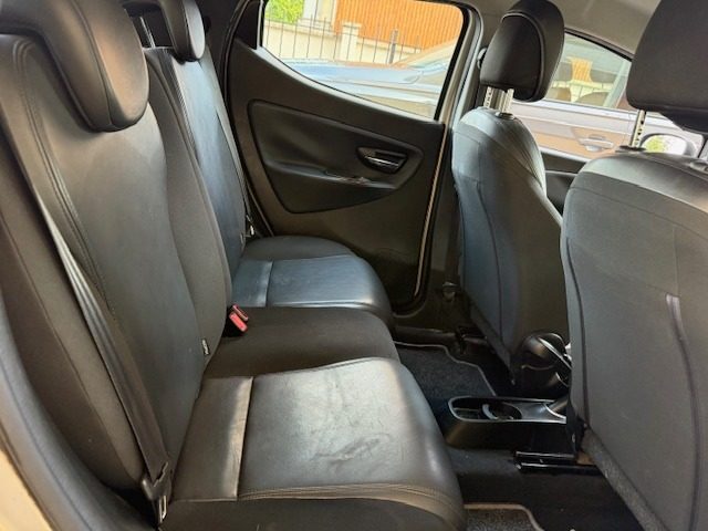 LANCIA Ypsilon usata, con Climatizzatore