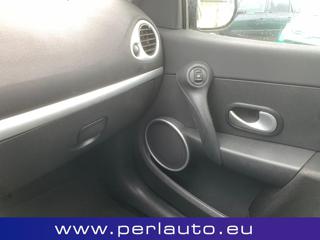 RENAULT Clio usata, con Chiusura centralizzata