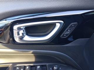 JEEP Compass usata, con Controllo automatico clima