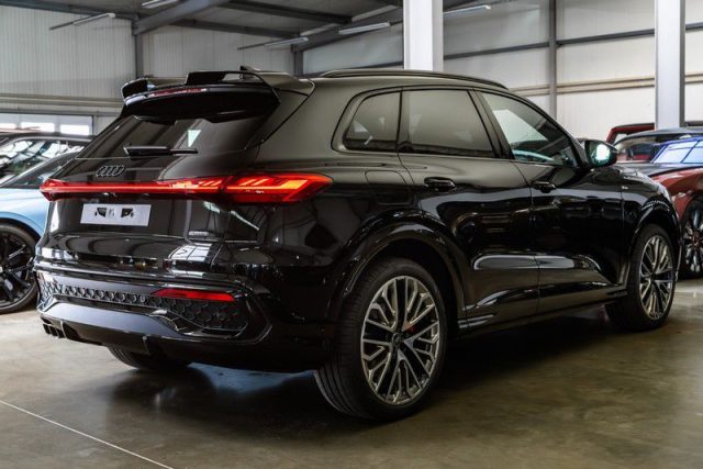 AUDI Q5 usata, con Autoradio