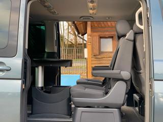 VOLKSWAGEN Multivan usata, con Autoradio