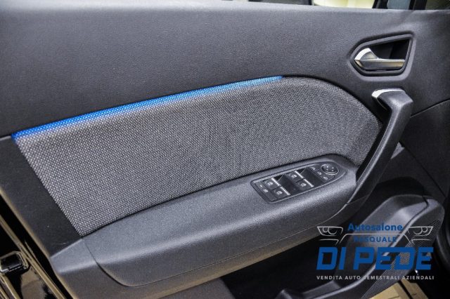 RENAULT Captur usata, con Autoradio digitale