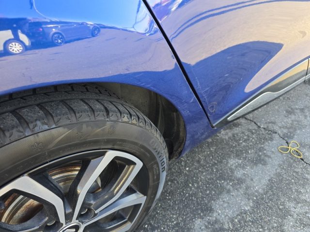 RENAULT Clio usata, con Airbag