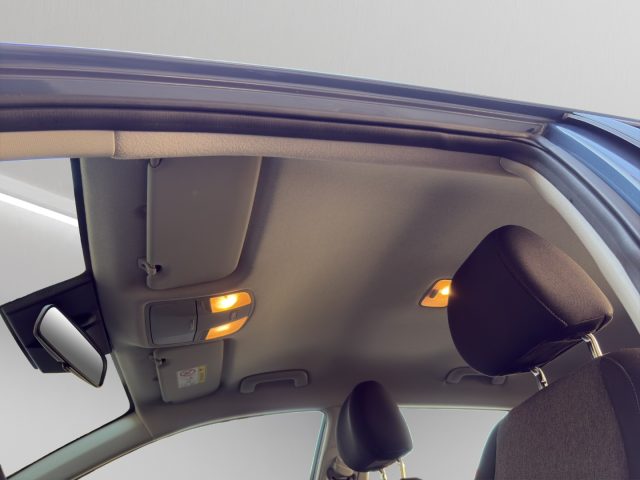 KIA Stonic usata, con Specchietti laterali elettrici