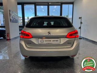 PEUGEOT 308 usata, con Alzacristalli elettrici