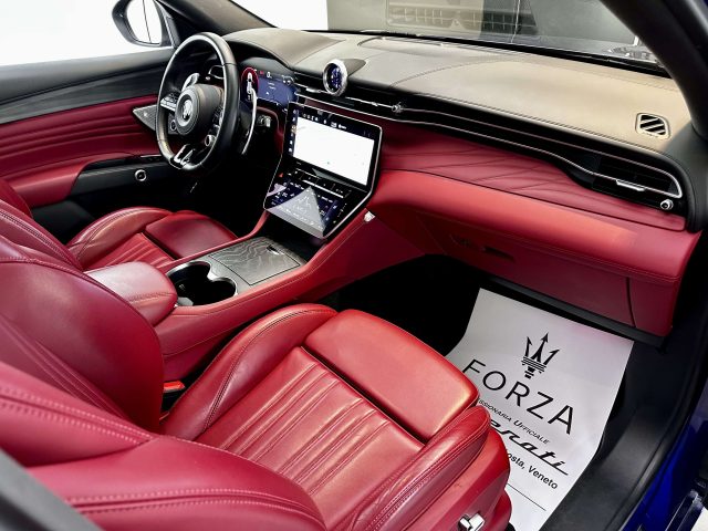 MASERATI Grecale usata, con Regolazione elettrica sedili
