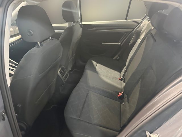 VOLKSWAGEN Golf usata, con Climatizzatore