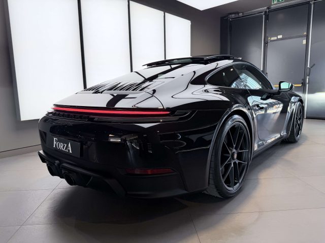 PORSCHE 992 usata, con Park Distance Control