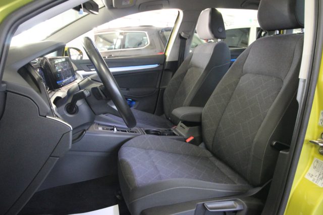 VOLKSWAGEN Golf Variant usata, con Volante in pelle
