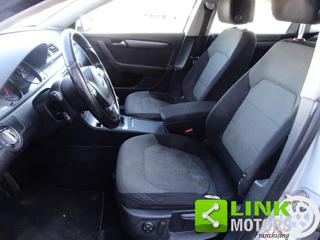 VOLKSWAGEN Passat usata, con Park Distance Control