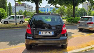 MERCEDES-BENZ A 160 usata, con Autoradio