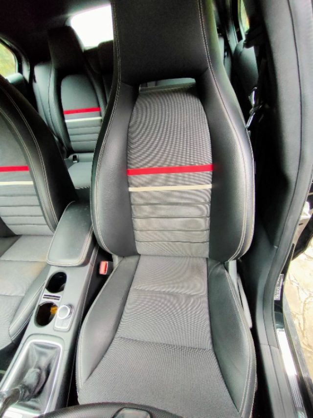 MERCEDES-BENZ A 180 usata, con Fendinebbia