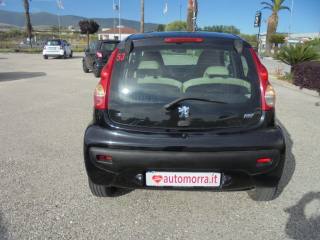 PEUGEOT 107 usata, con Autoradio