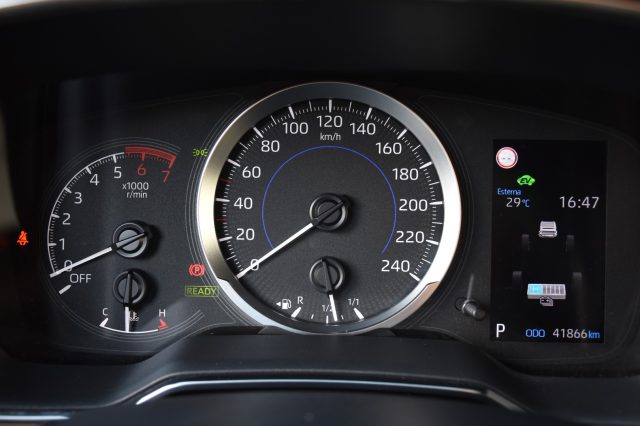 TOYOTA Corolla usata, con Climatizzatore