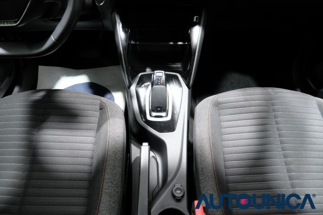 PEUGEOT 208 usata, con Telecamera per parcheggio assistito