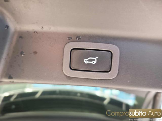 JAGUAR F-Pace usata, con Servosterzo