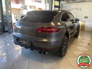 PORSCHE Macan usata, con USB