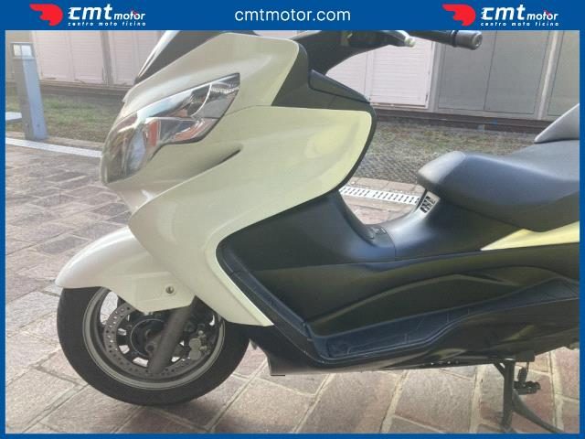 SUZUKI Burgman AN 400 usata 13