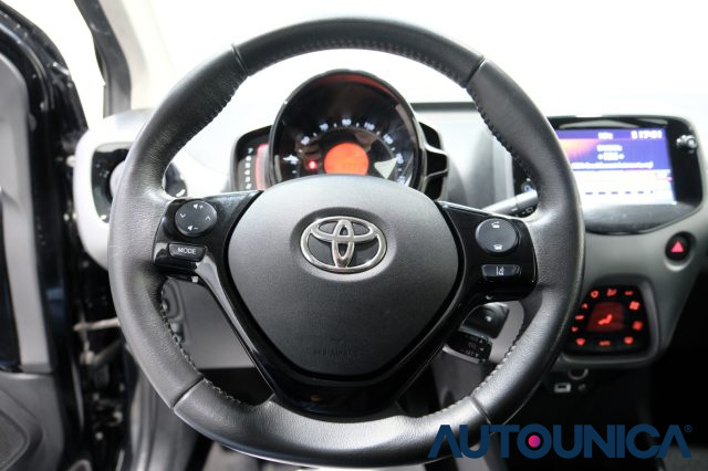 TOYOTA Aygo usata, con Cerchi in lega