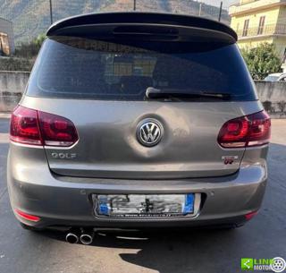 VOLKSWAGEN Golf usata, con Pneumatici quattro stagioni