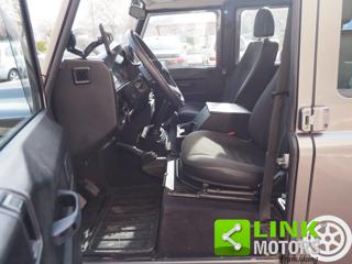 LAND ROVER Defender usata 14