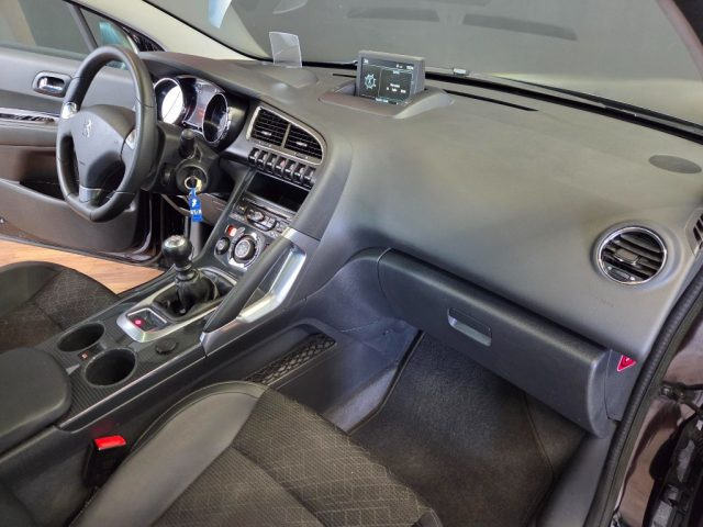 PEUGEOT 3008 usata, con Bracciolo