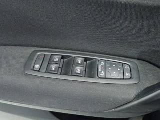 RENAULT Megane usata, con Sensori di parcheggio posteriori