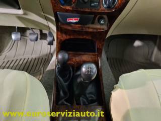 NISSAN Terrano II usata 15